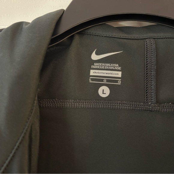 Nike Men’s Large Zip Up Track Jacket - Picture 6 of 6